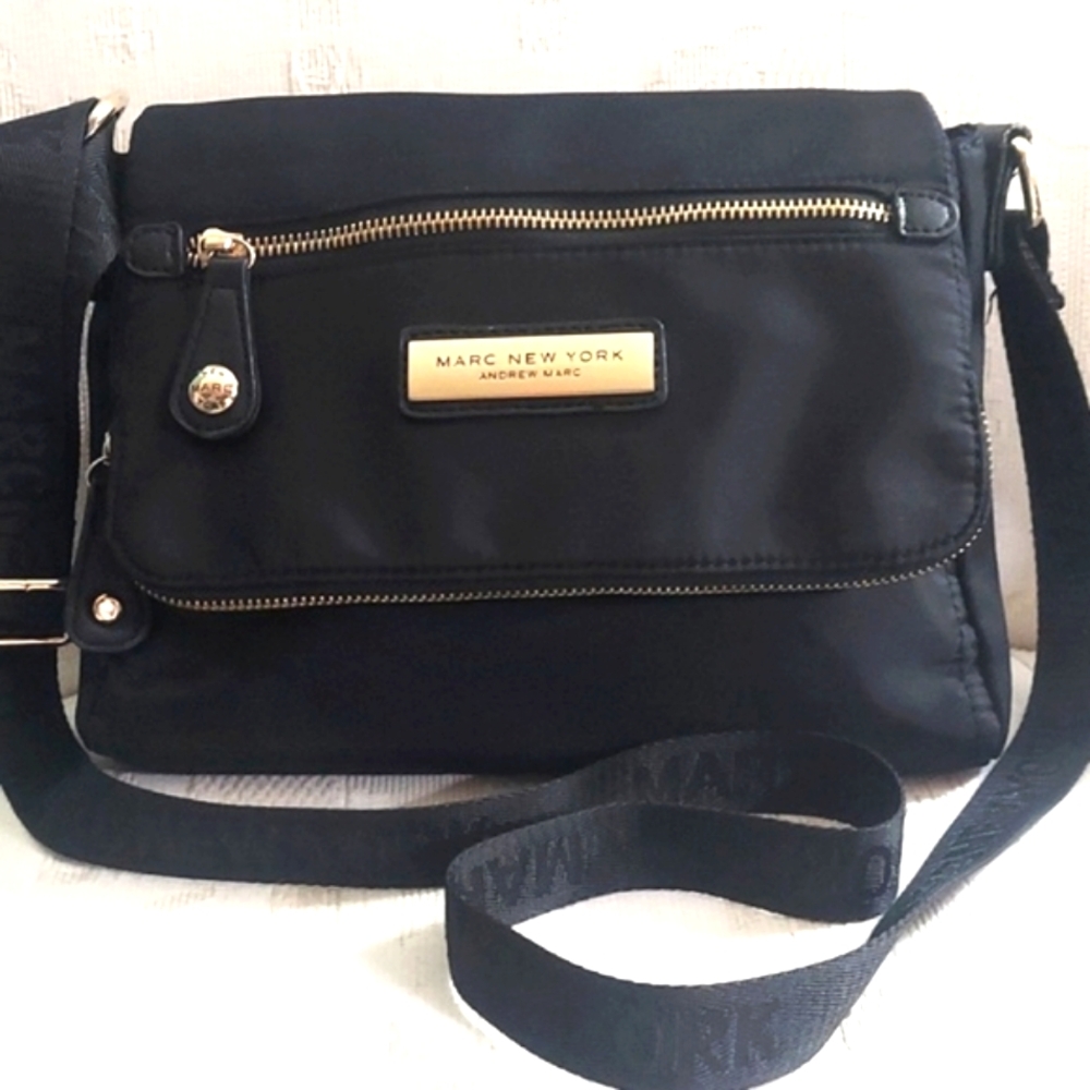 Marc New York Andrew Marc Black Nylon Crossbody Shoulder Bag